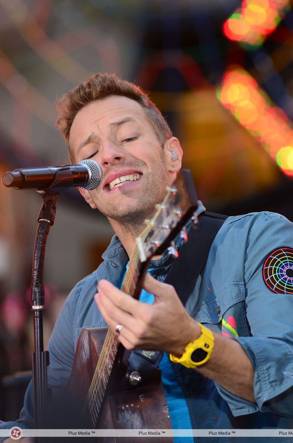 Chris Martin performing live on the 'Today' show as part of their Toyota Concert Series | Picture 107162